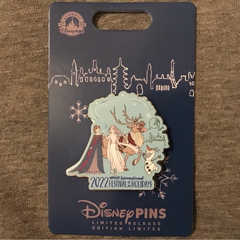 Disney Epcot Festival of Holidays Pin